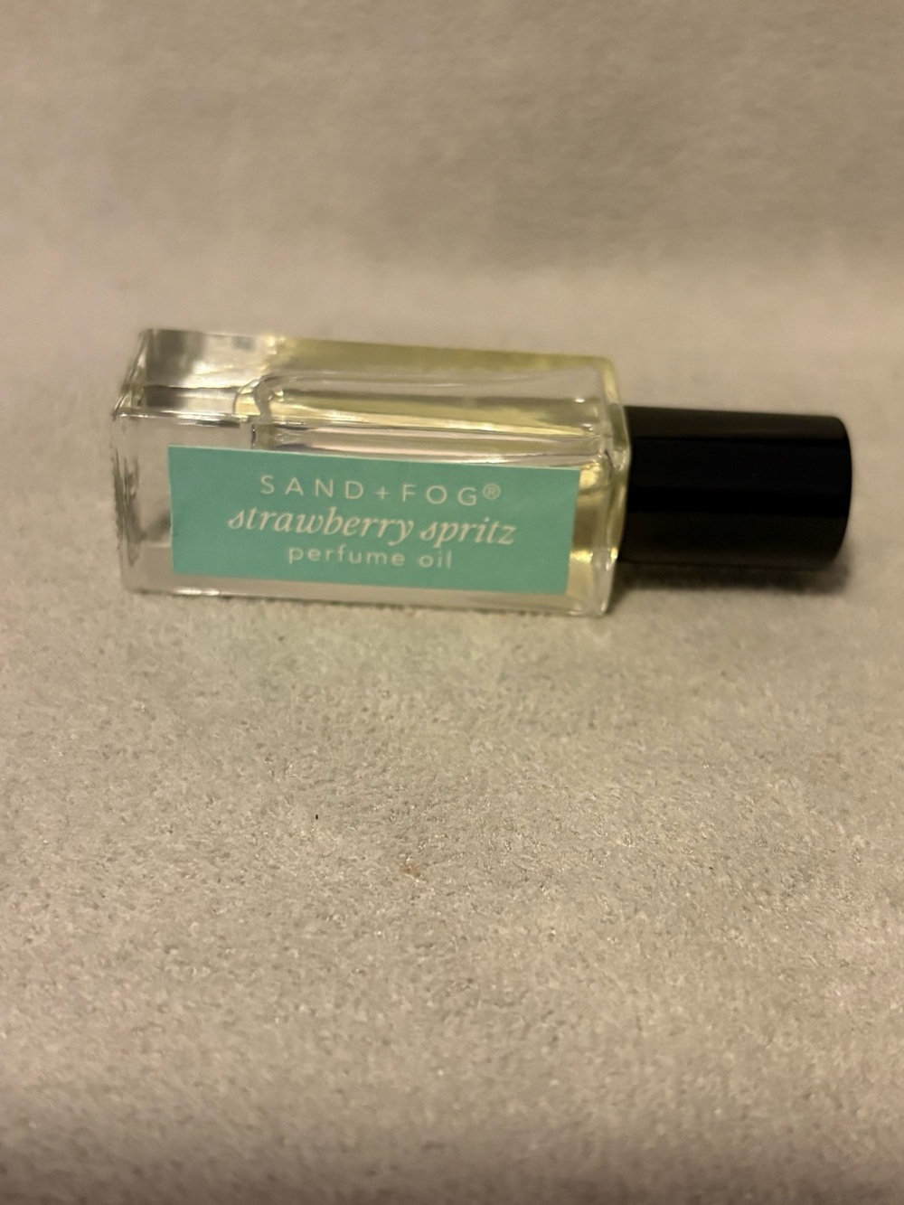 SAND+FOG Strawberry Spritz Perfume Oil Rollerball 5ml Brand New!!